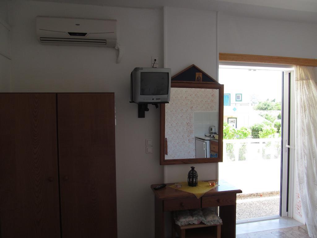 Apartment Agios Stefanos & *