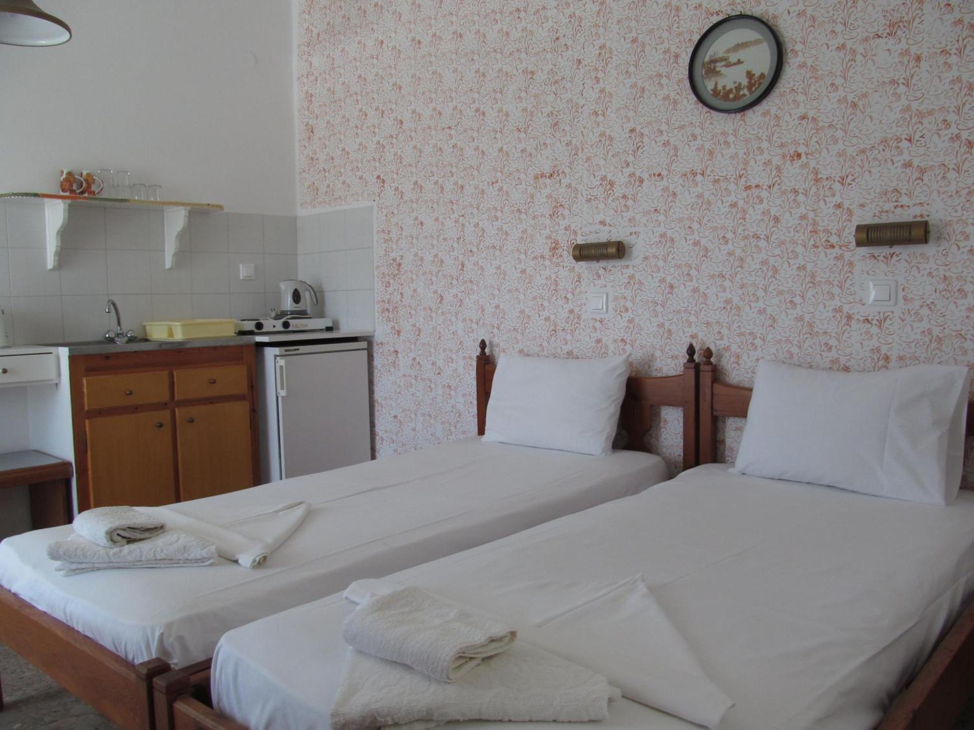 Apartment Agios Stefanos & *