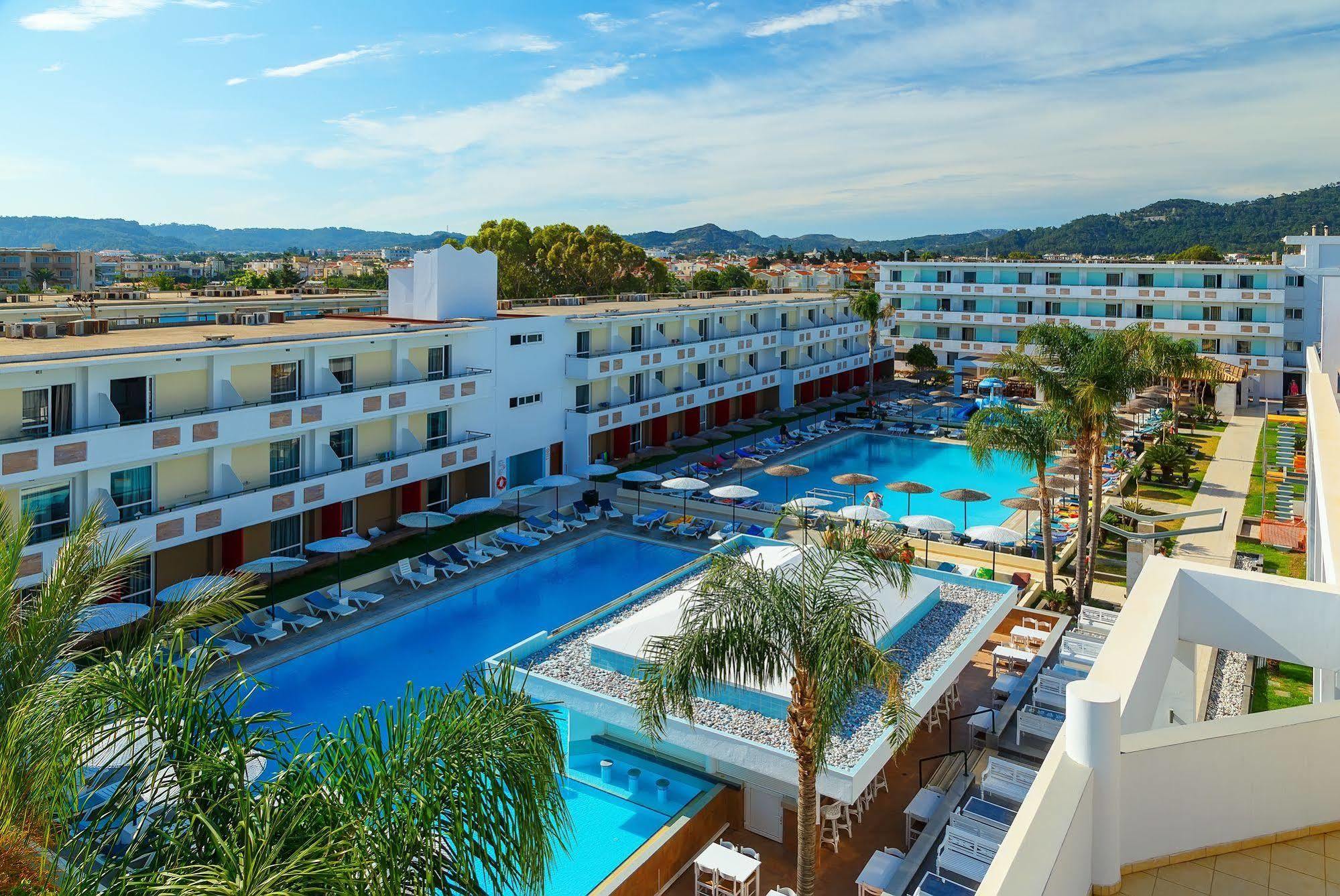 Dodeca Sea Hotel