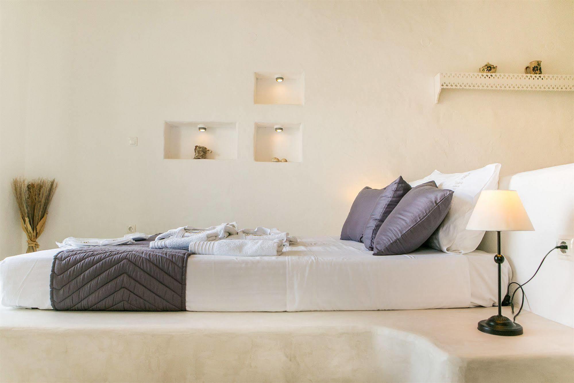 Tholaria Boutique Hotel