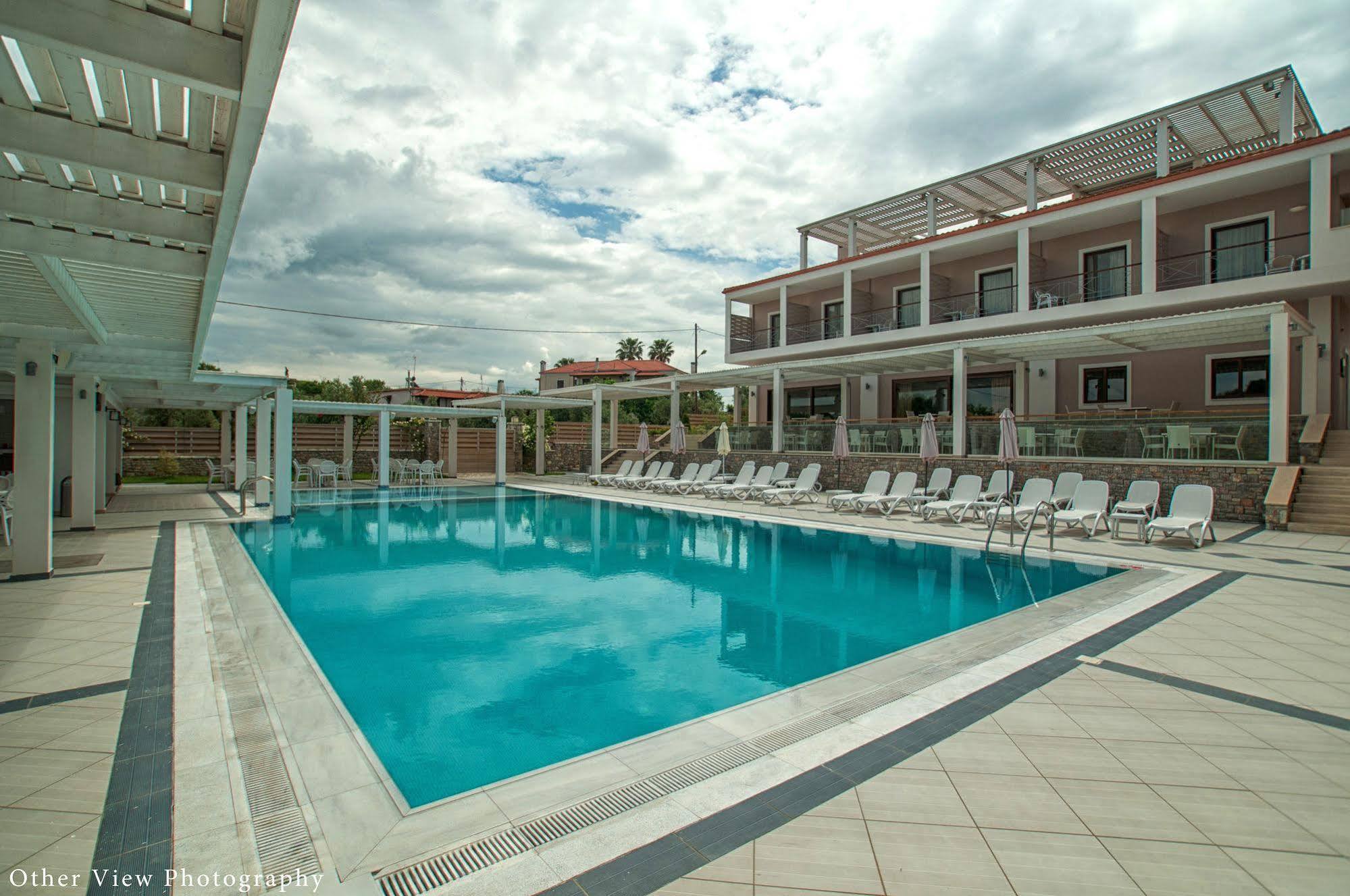 Hotel Arty Grand