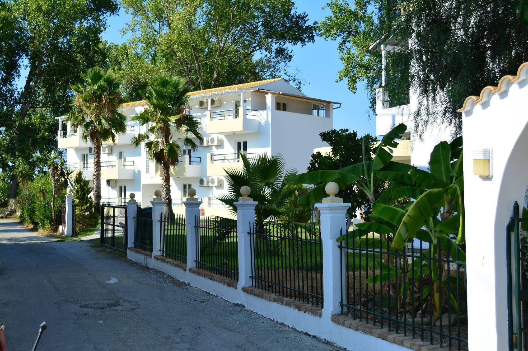 Apartment Cavo D'oro