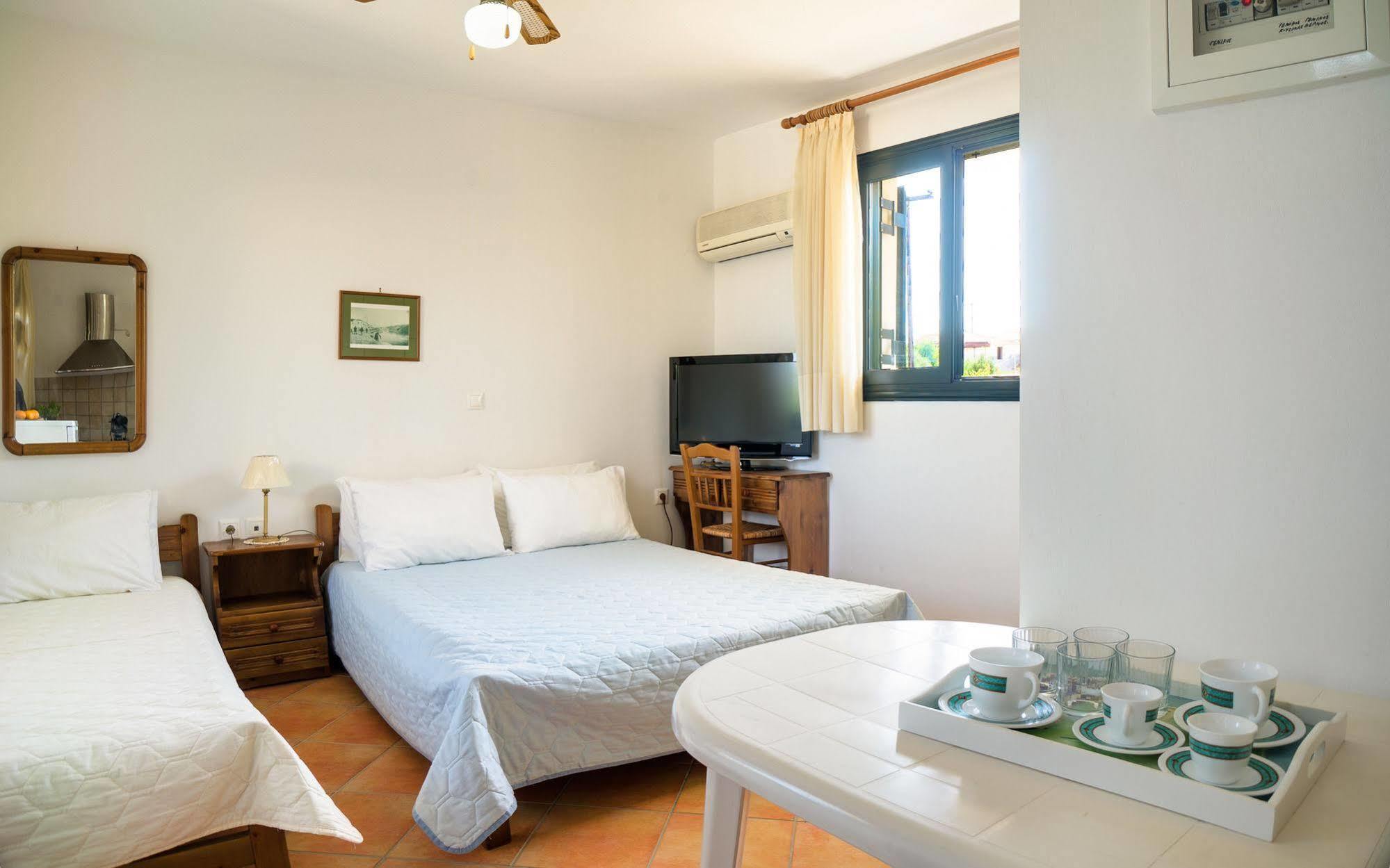 Koxyli Village & Apartment Argostoli (Kefalonia)
