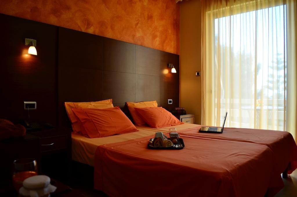 Aparthotel Asteria