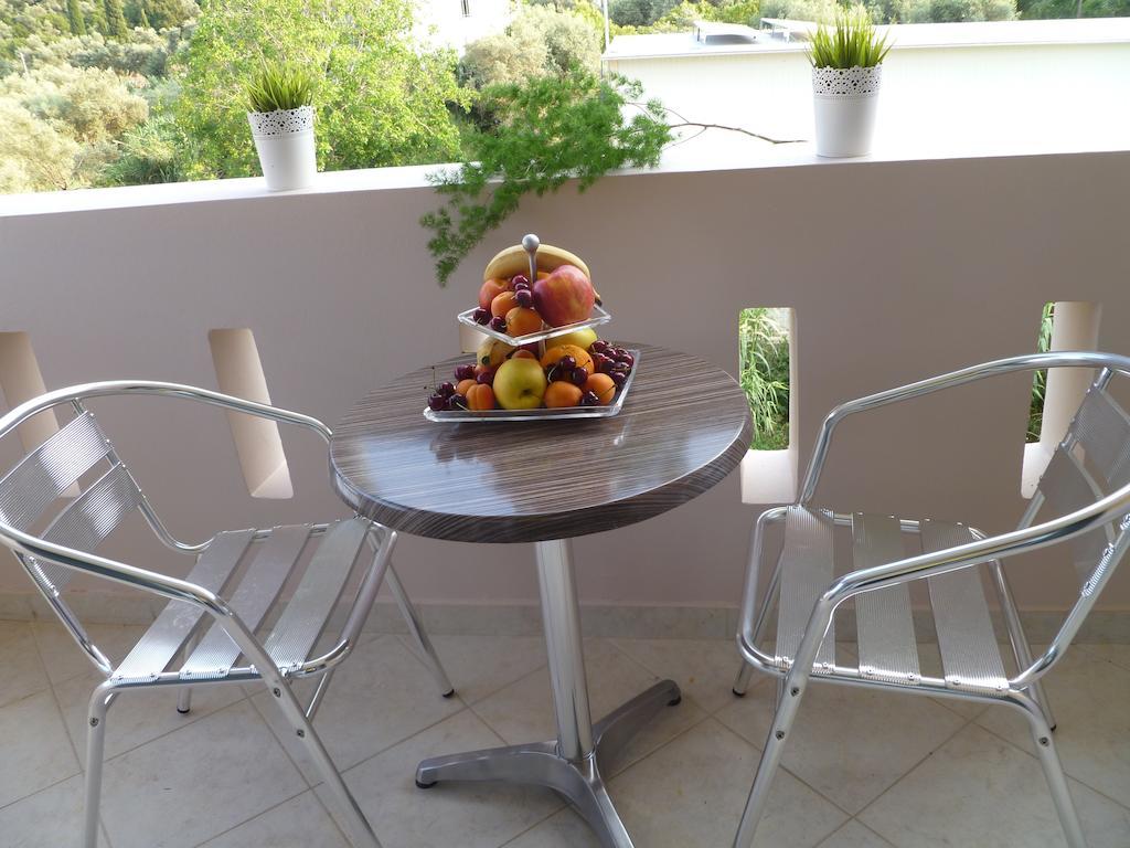Apartment Alexandros *