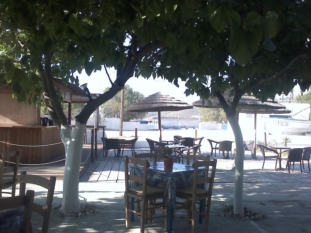 Hotel Isalos Livadi (Serifos)