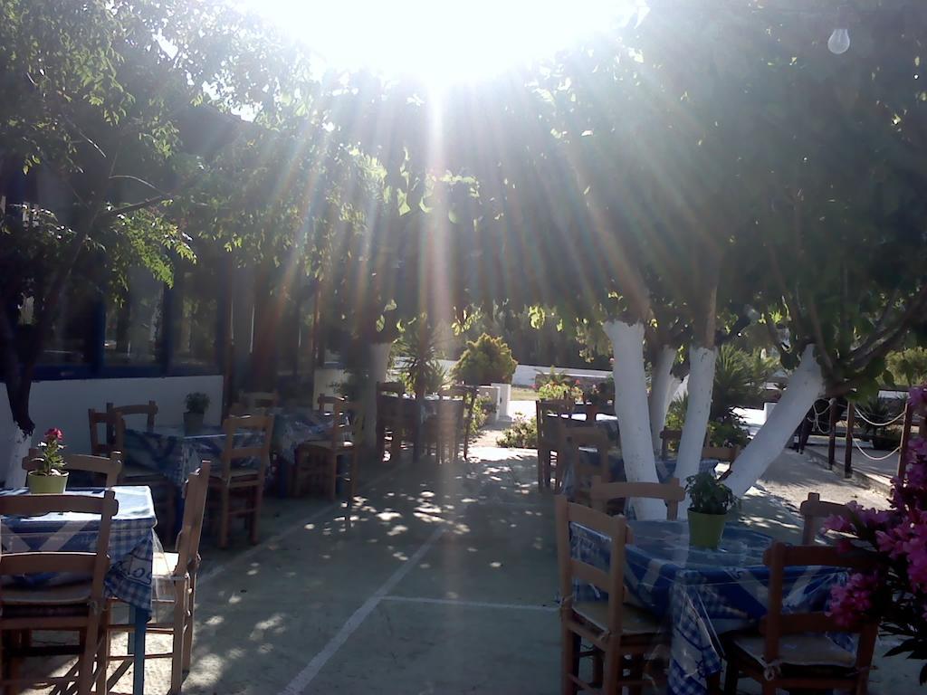 Isalos Hotel