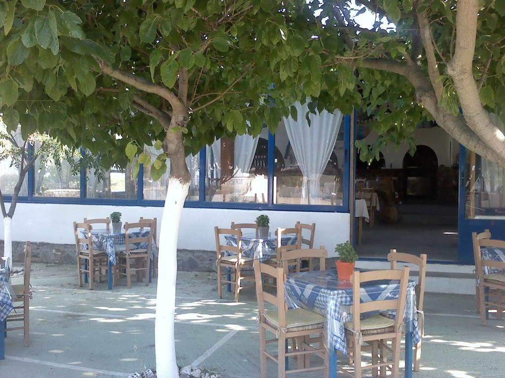 Isalos 3* Livadi (Serifos)