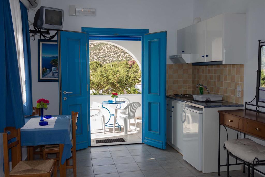 Vrahia Apartment *