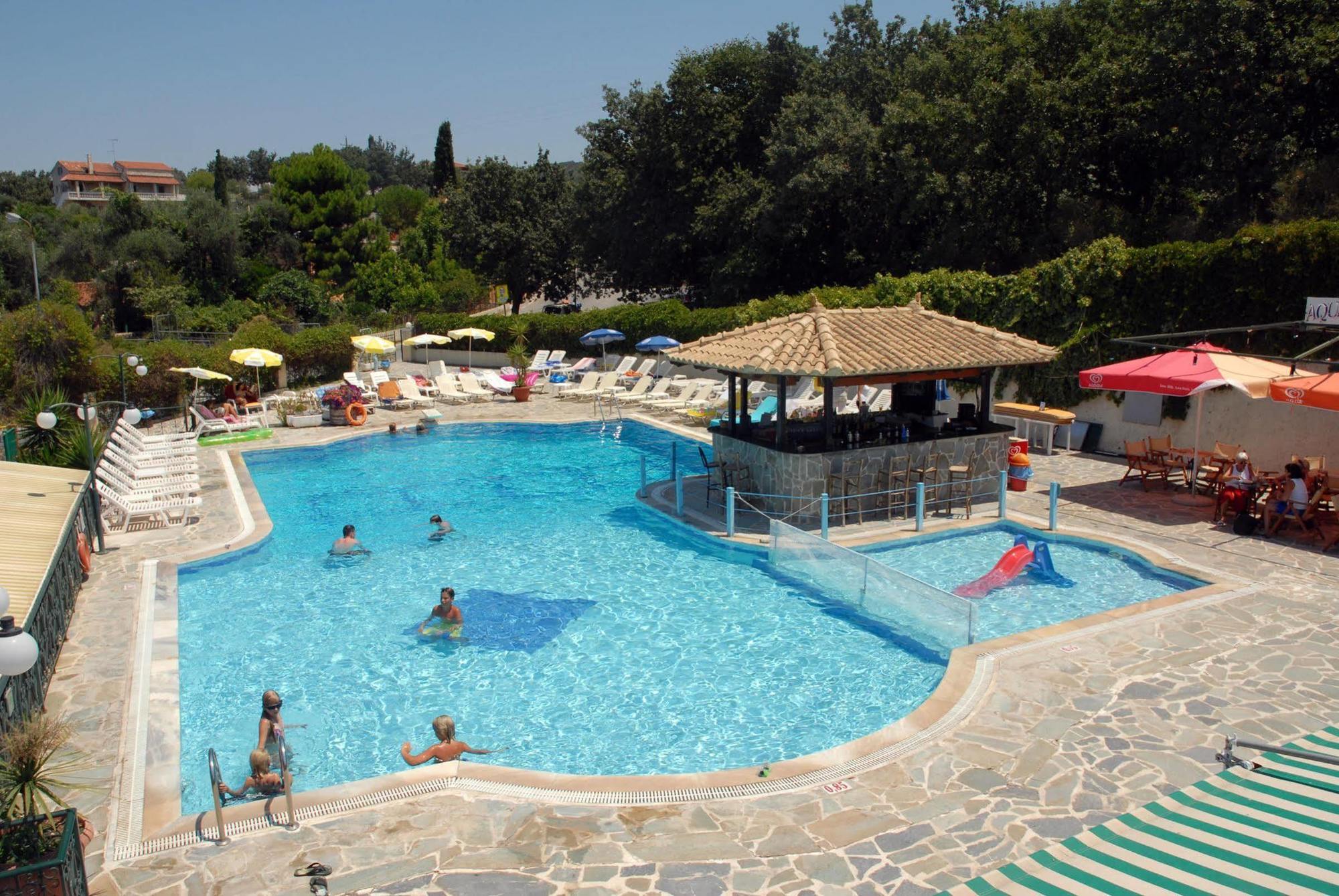 Aparthotel Corifo Village 3*