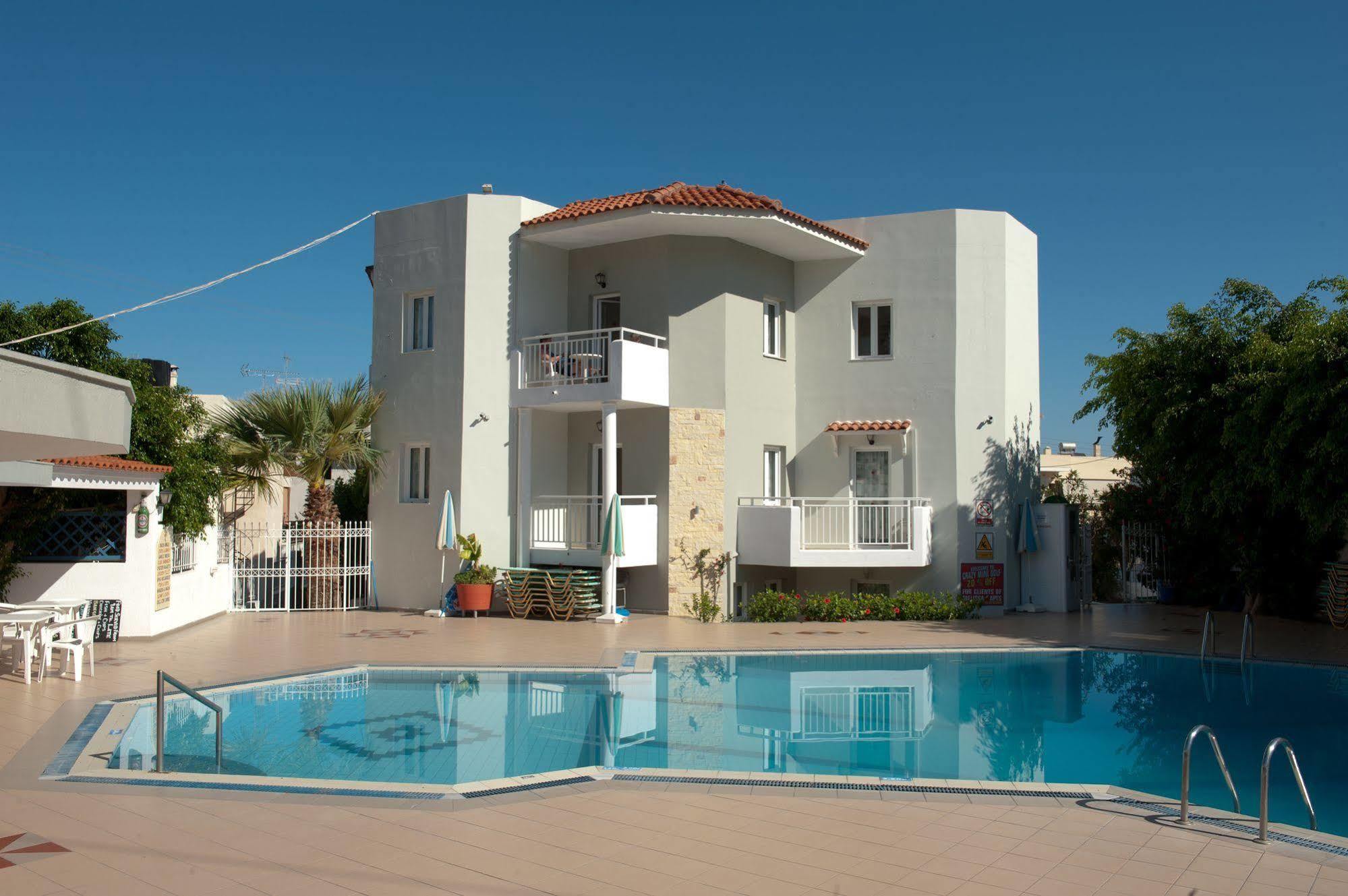 Aparthotel Melissa Apartments, & 3*