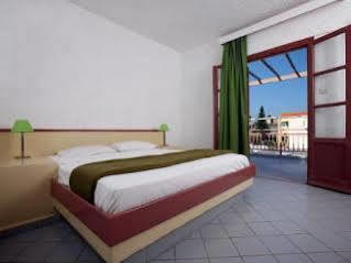 Stelva Hersonissos (Crete)