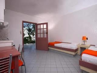 Stelva Aparthotel 3*