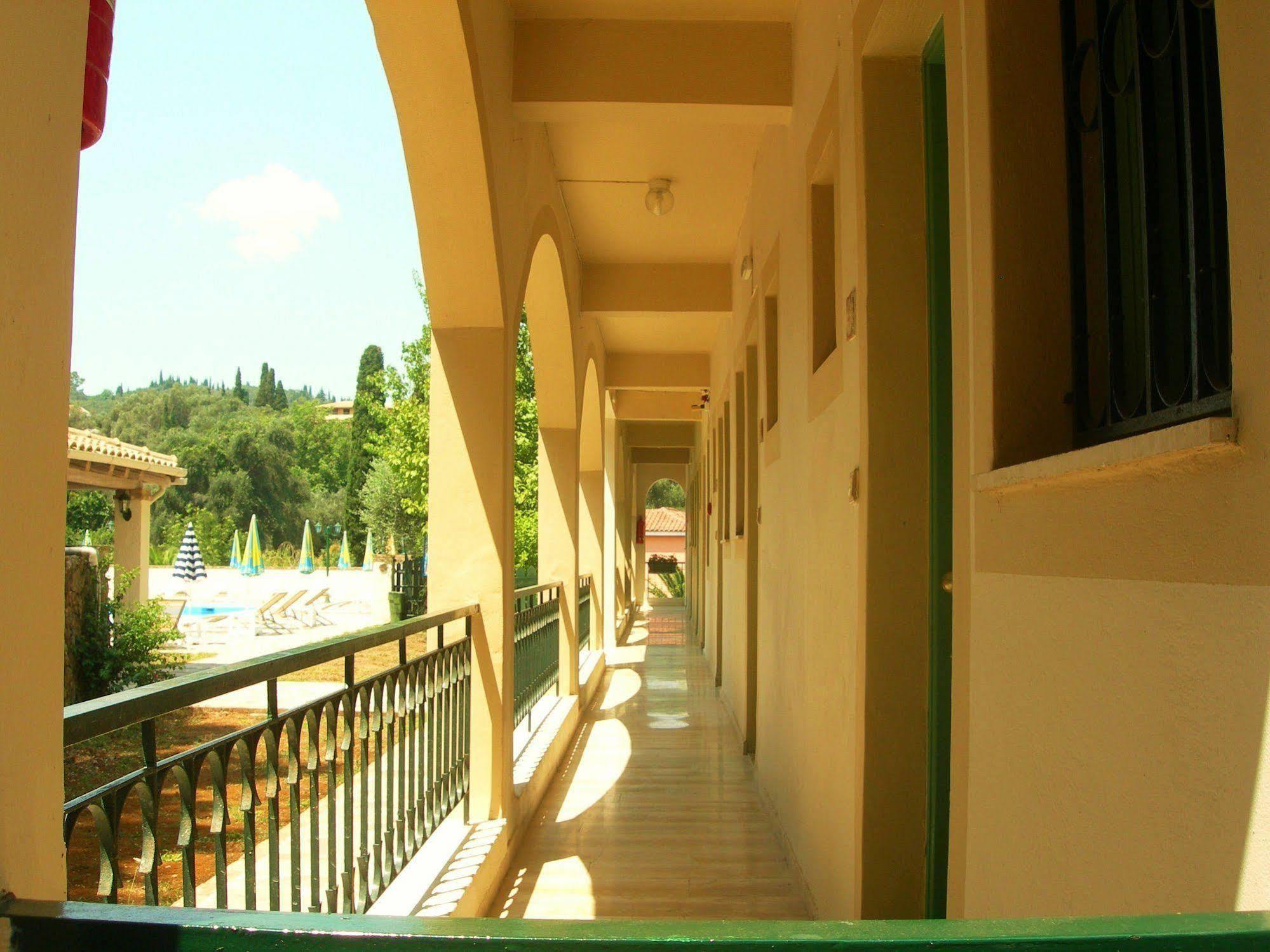 Karmar Aparthotel Dassia (Corfu)
