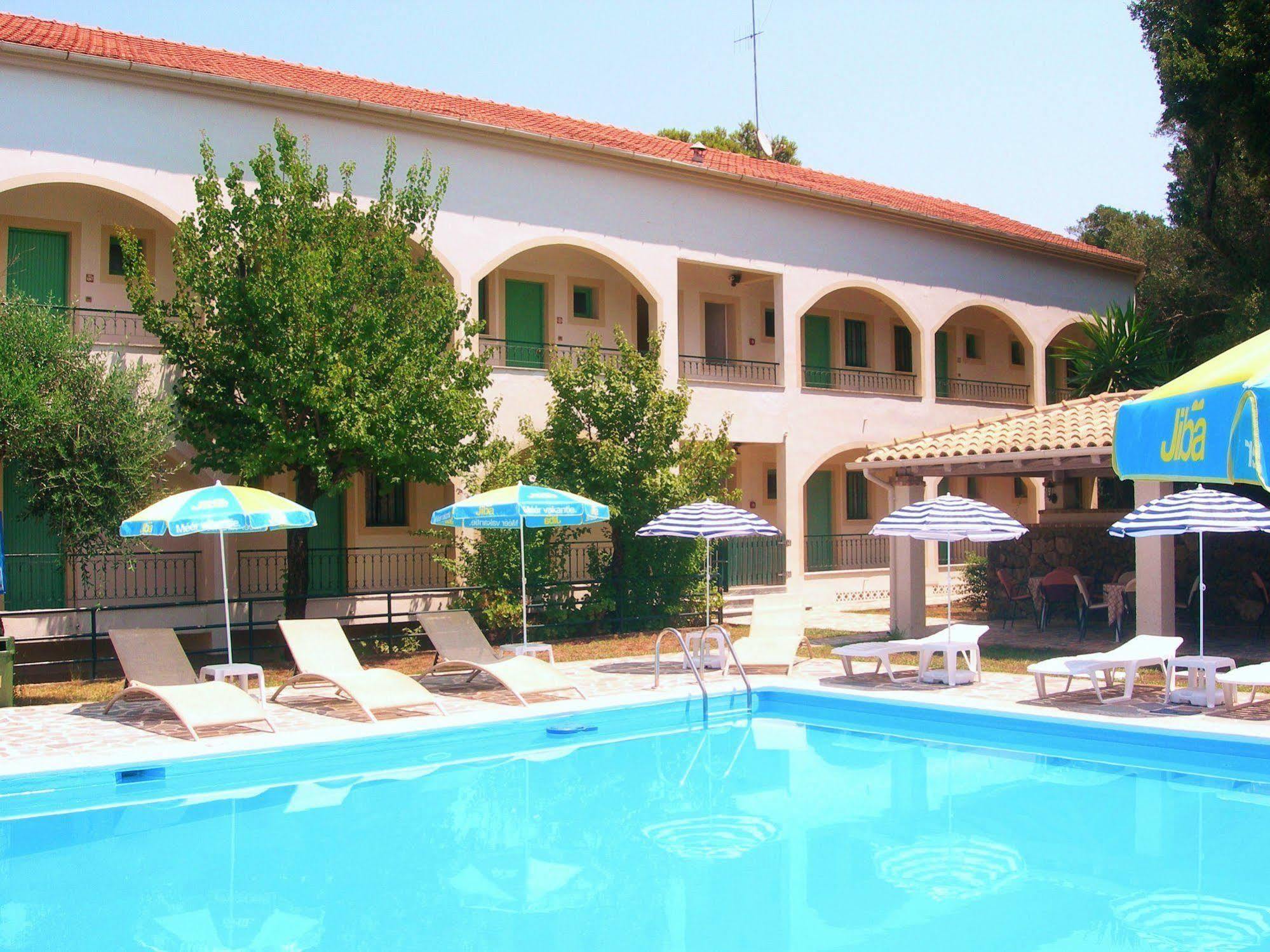 Karmar Aparthotel Dassia (Corfu)