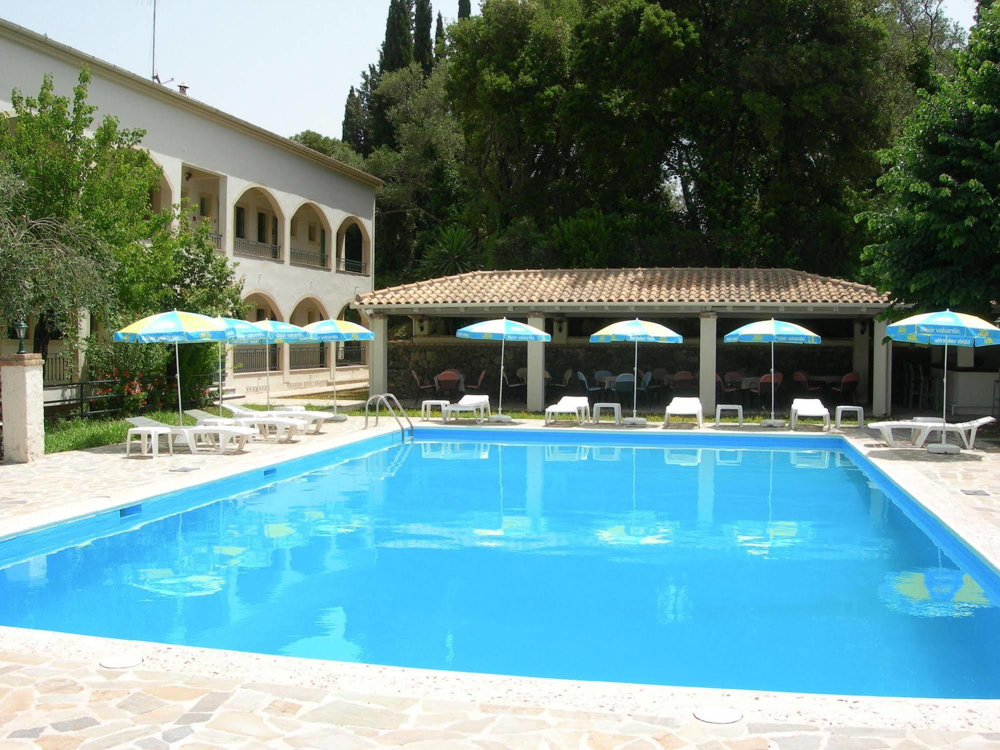 Karmar Aparthotel Dassia (Corfu)