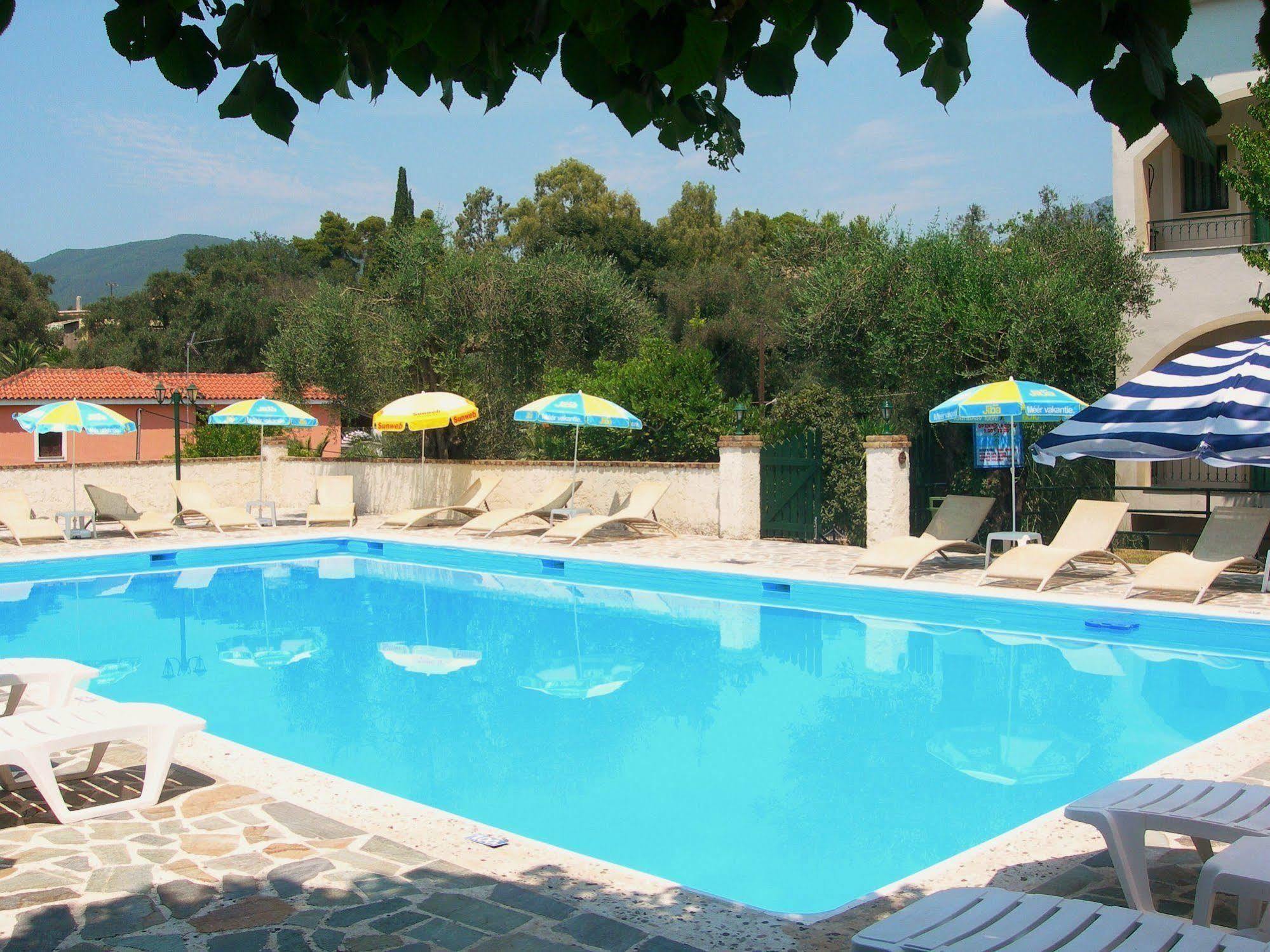 Aparthotel Karmar Dassia (Corfu)