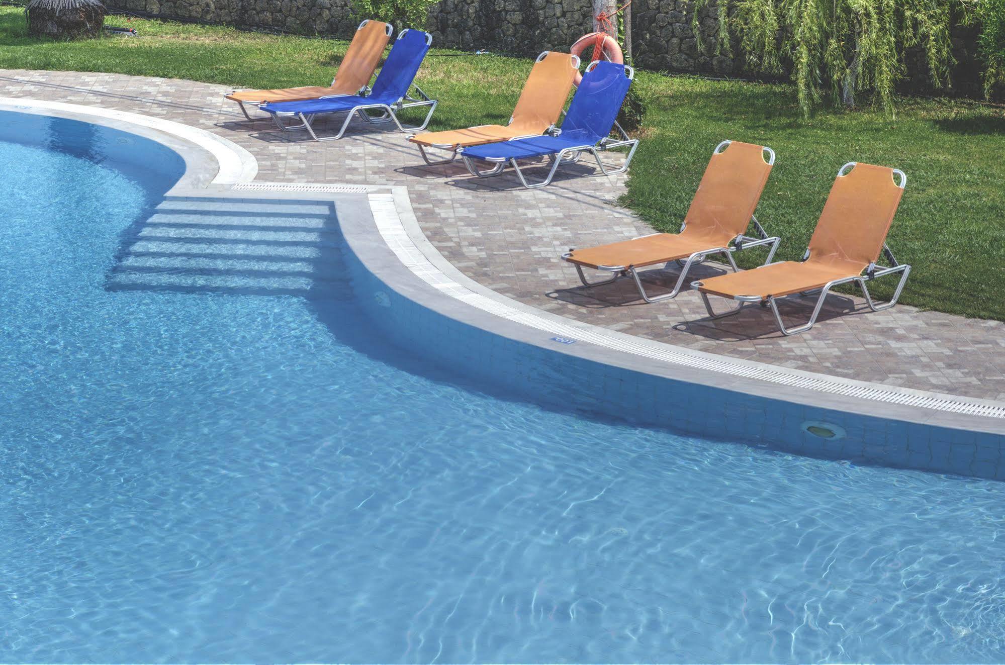 Aparthotel Aronda
