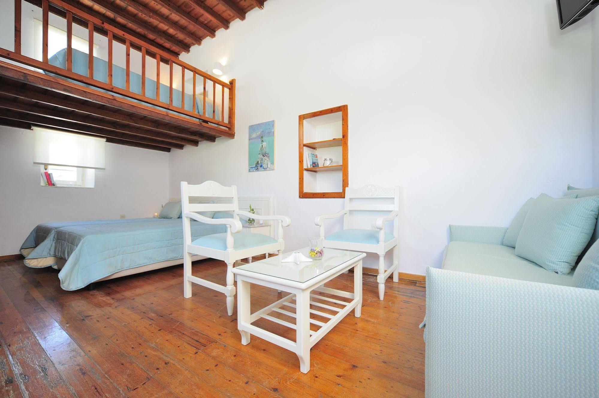 Mykonos Hotel 3*