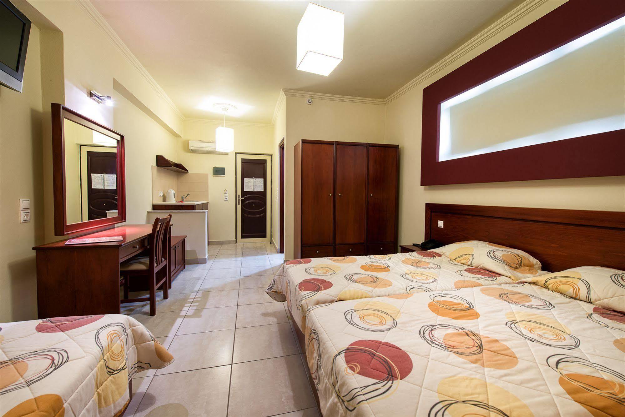 Canadian 3* Laganas