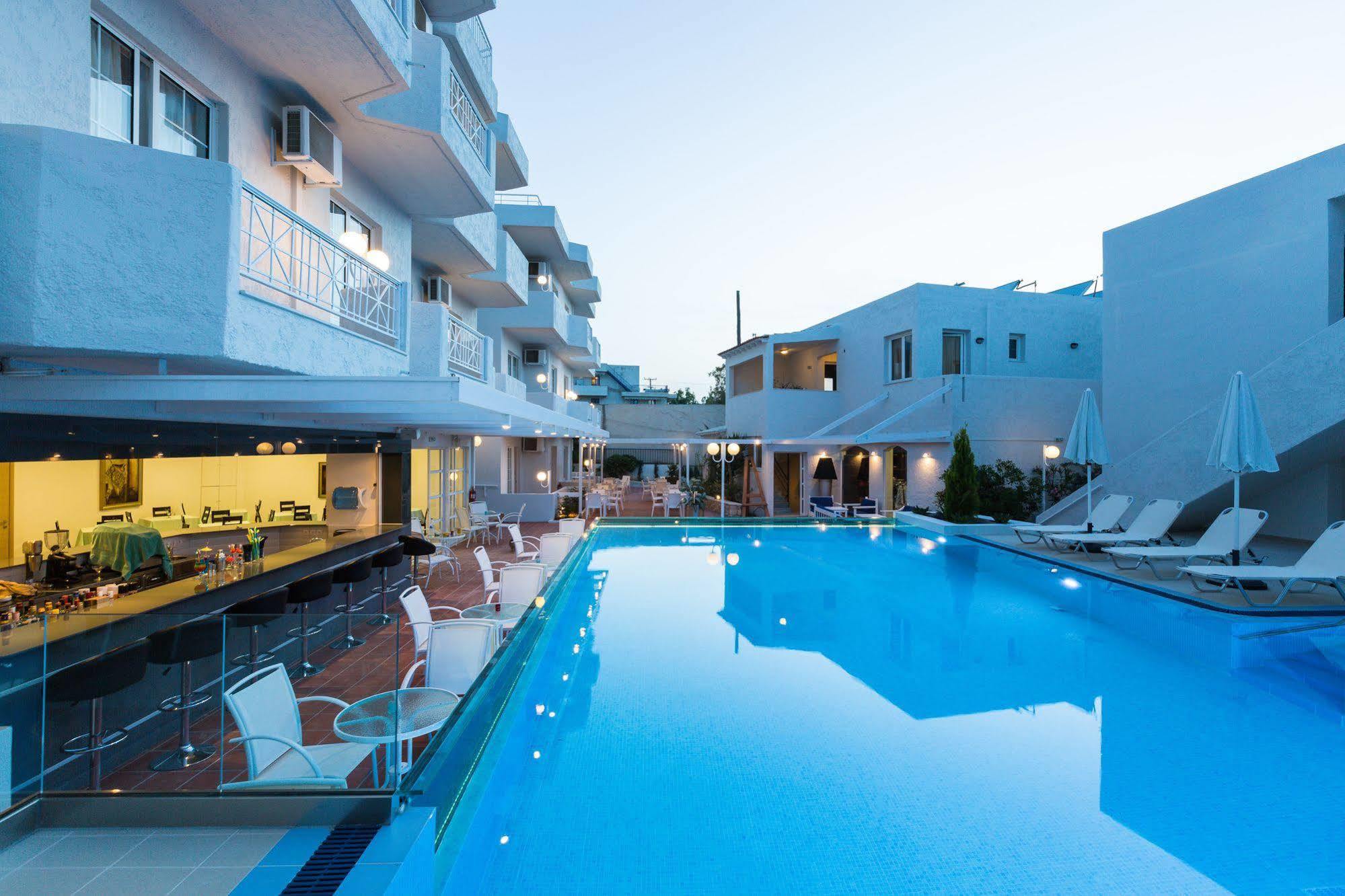 Castello Bianco Aparthotel Platanes (Rethymno)