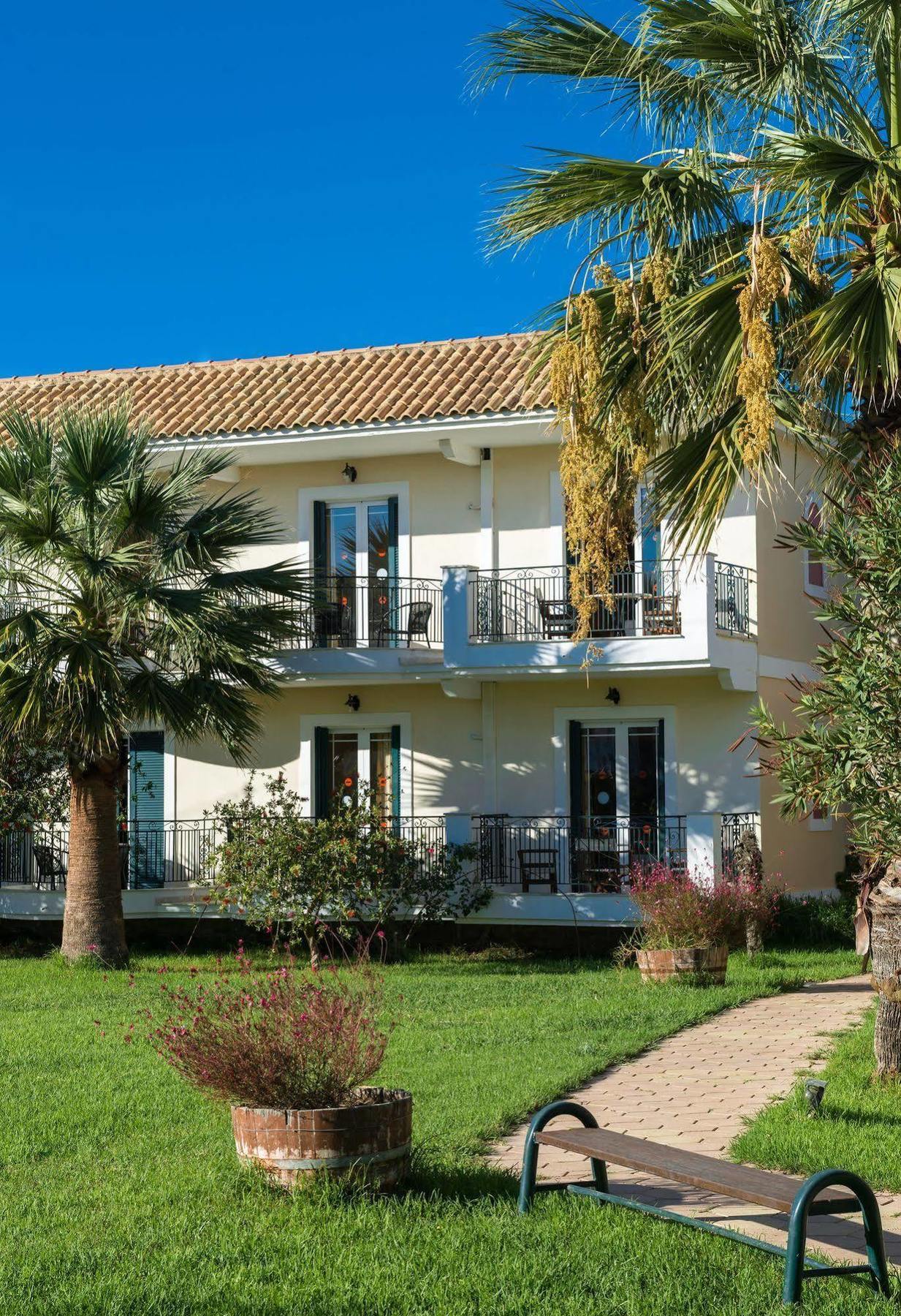 Ilios Hotel, Adults Only 3*