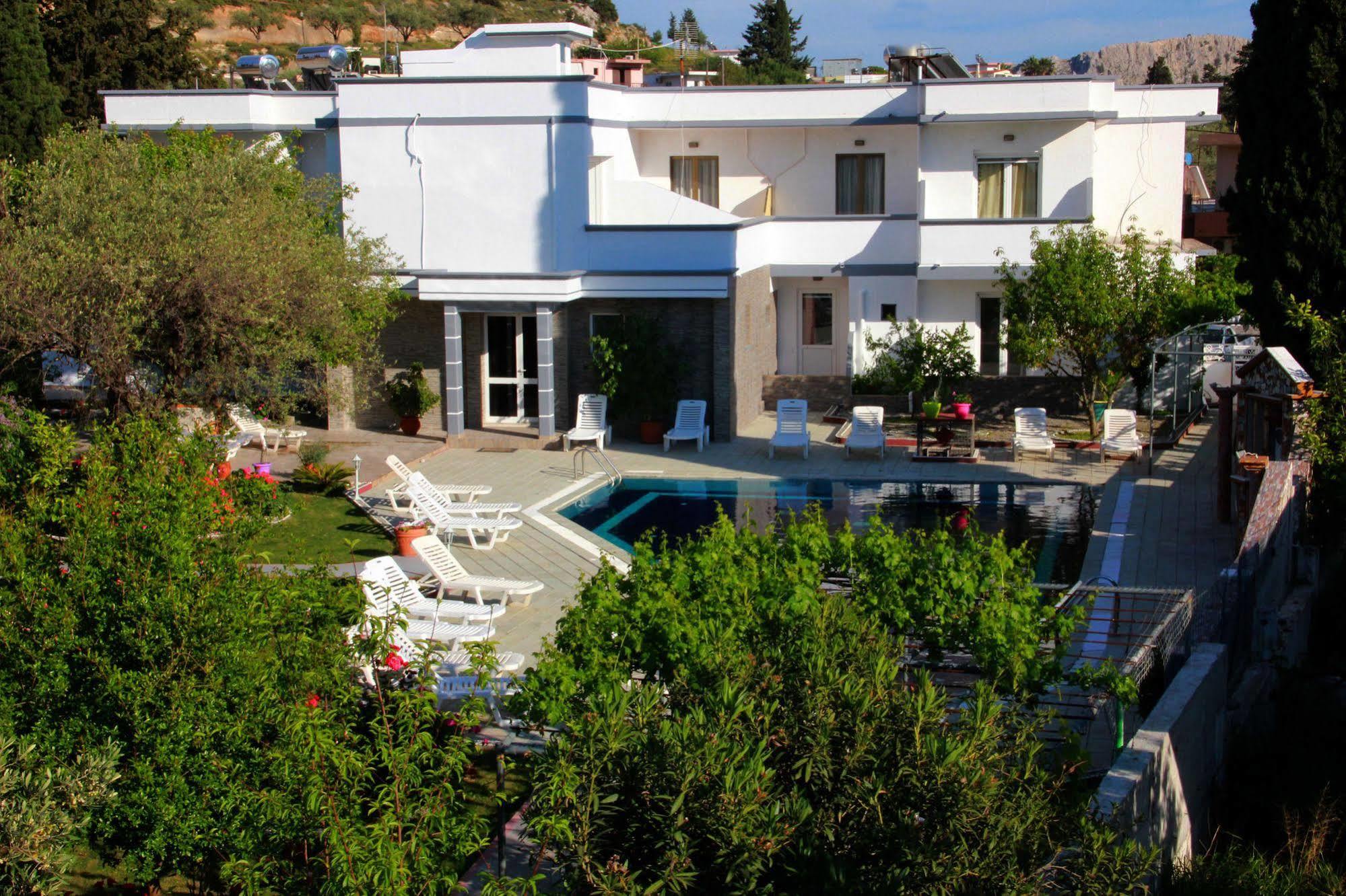Hotel Dimitra 2*