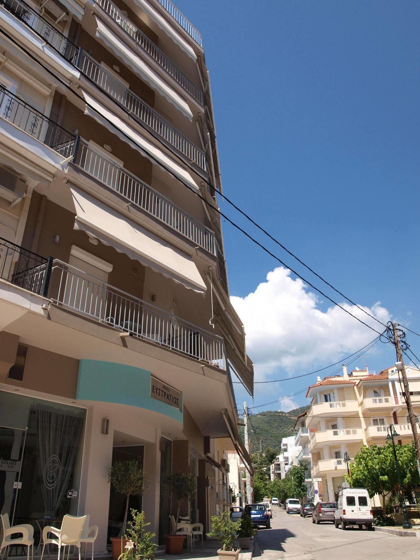 Efstratios 2* Loutra Edipsou (Evia)