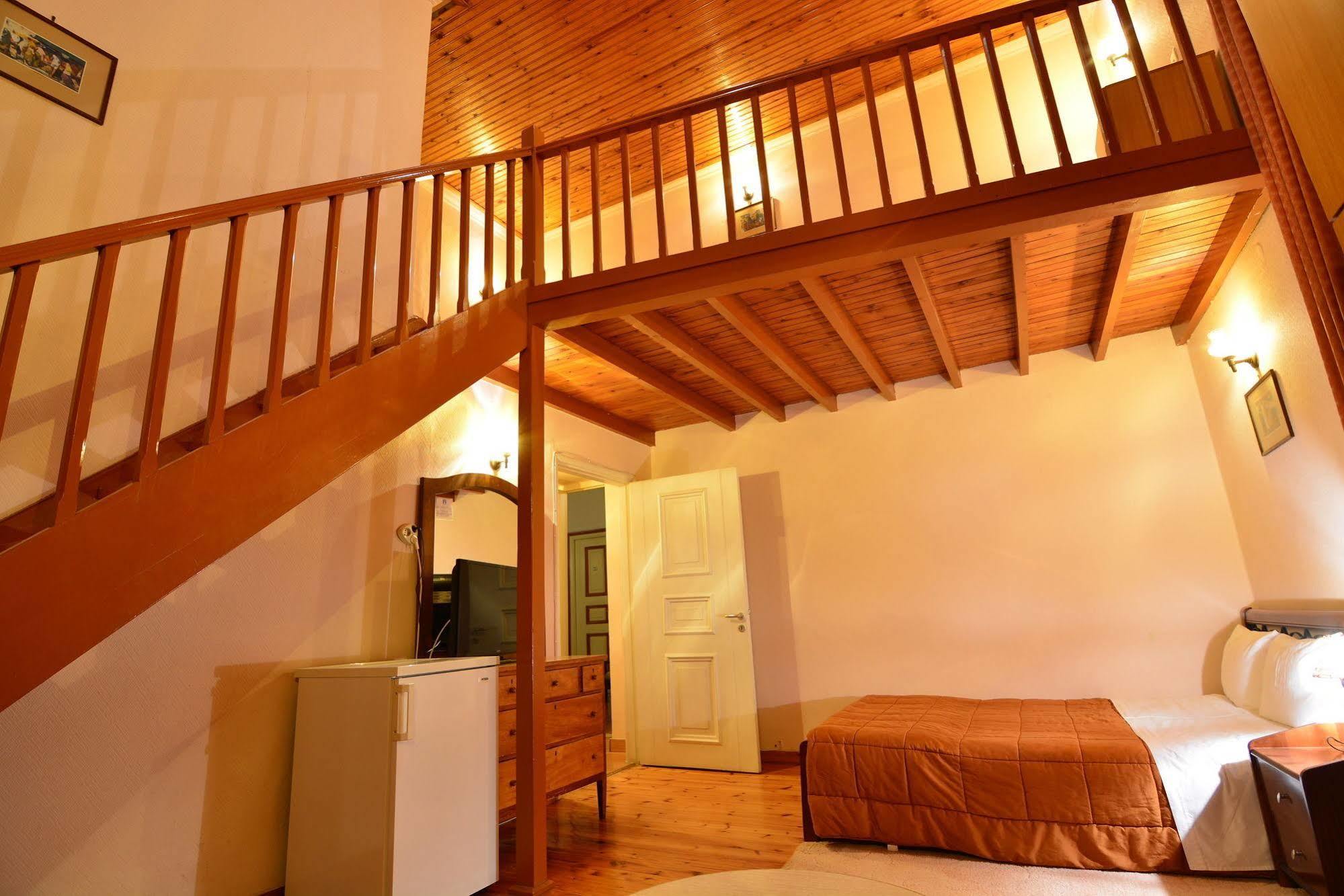 Apollon Hotel