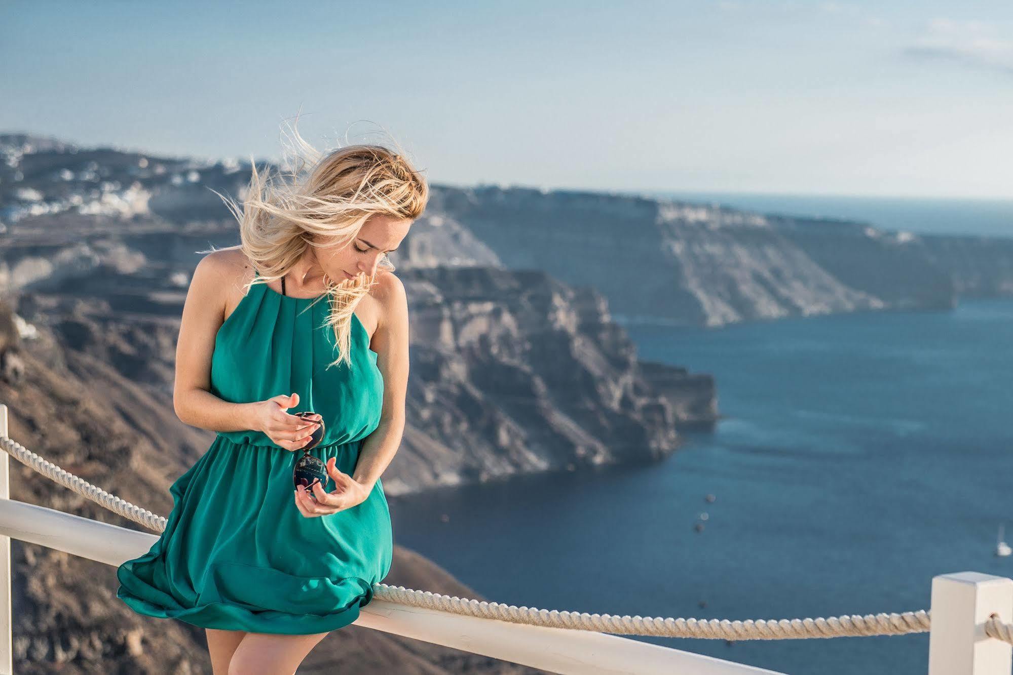 On The Rocks - Small Luxury Of The World (adults Only)