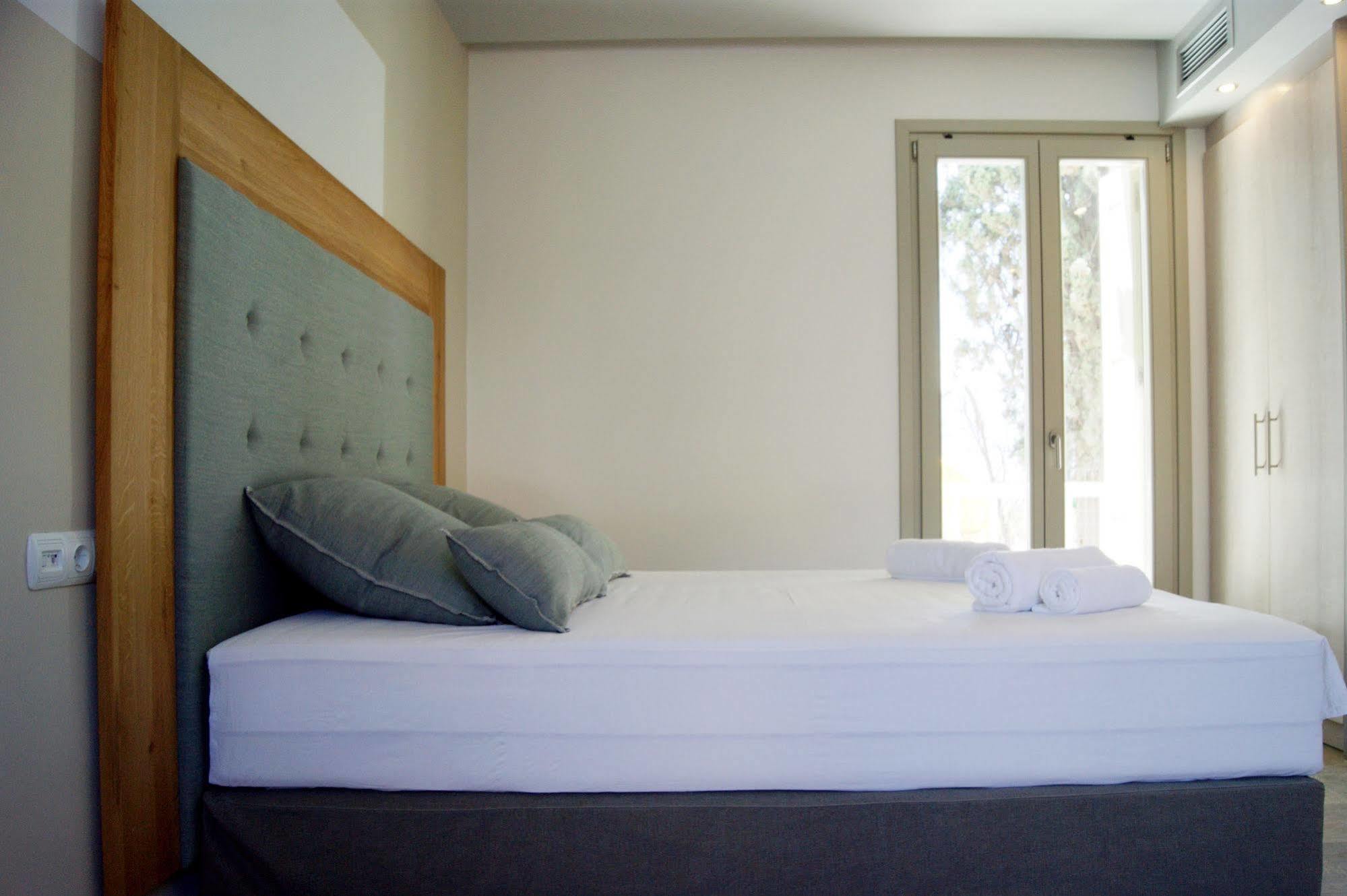 Cascade Aparthotel