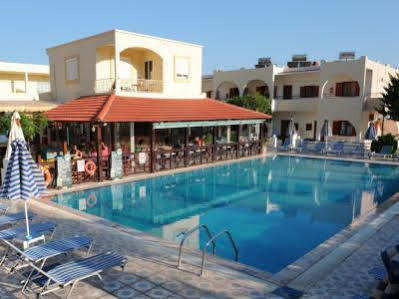 Chrysa Hotel *