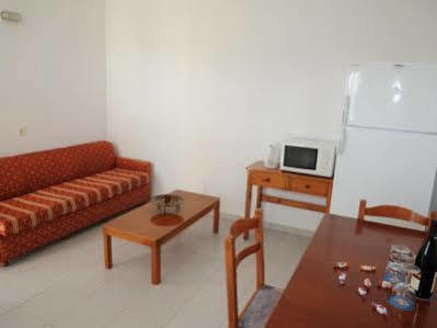 Chrysa Hotel *