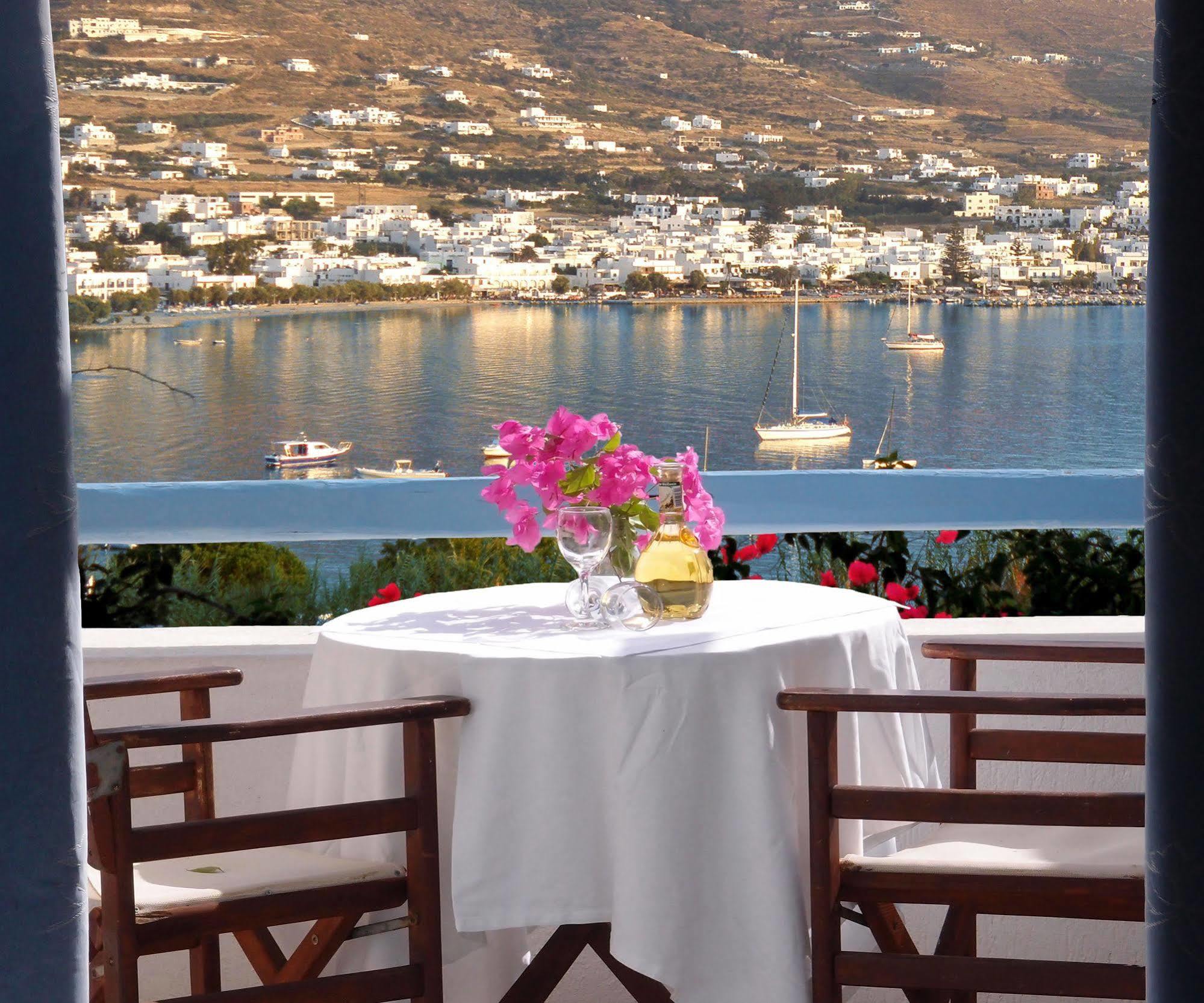 Paradise Parikia (Paros)