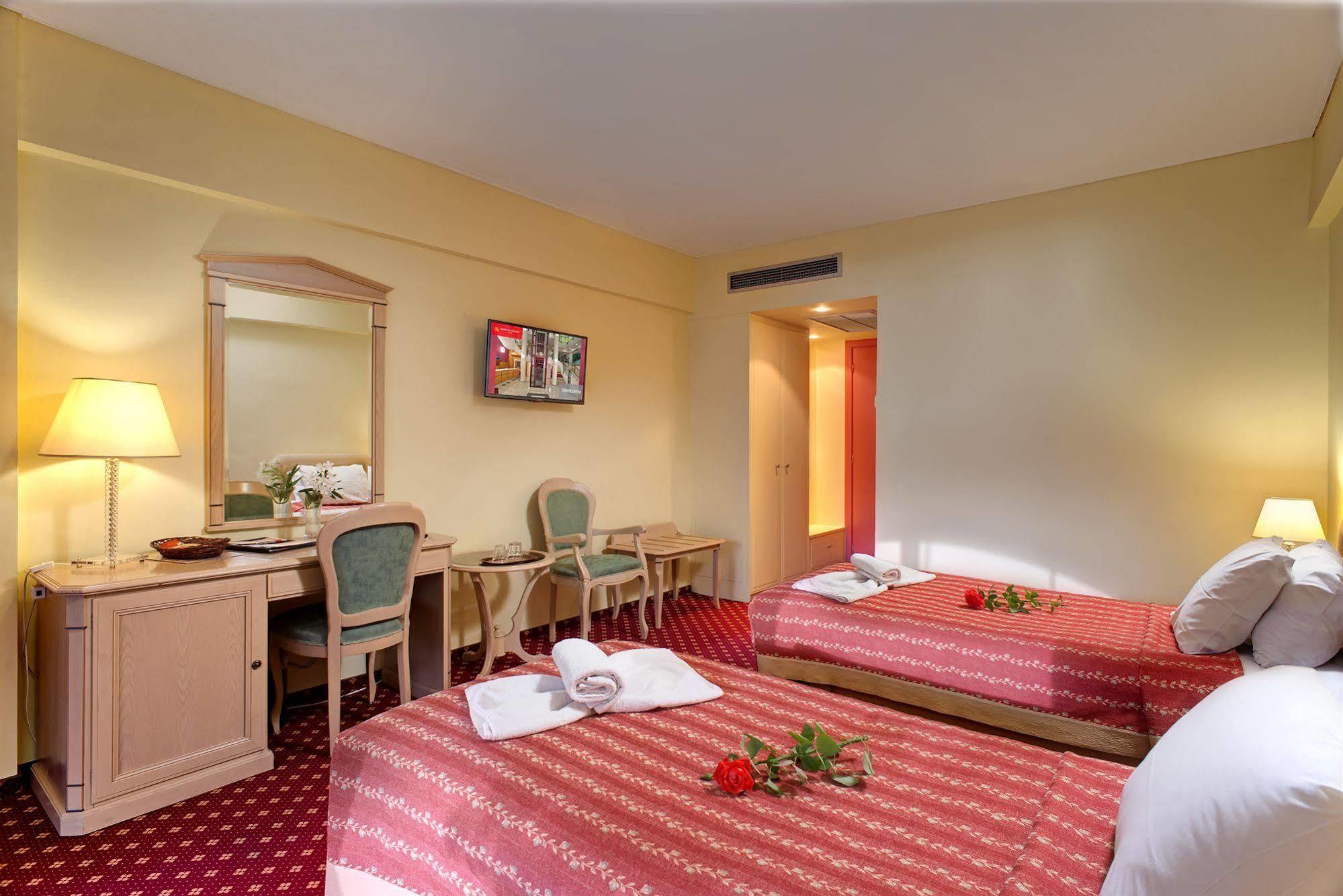 Hotel Angelika Pallas 3*