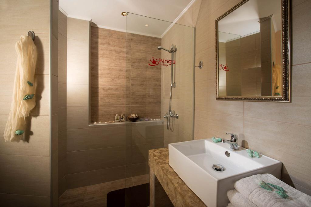 Kings Village Apartment *