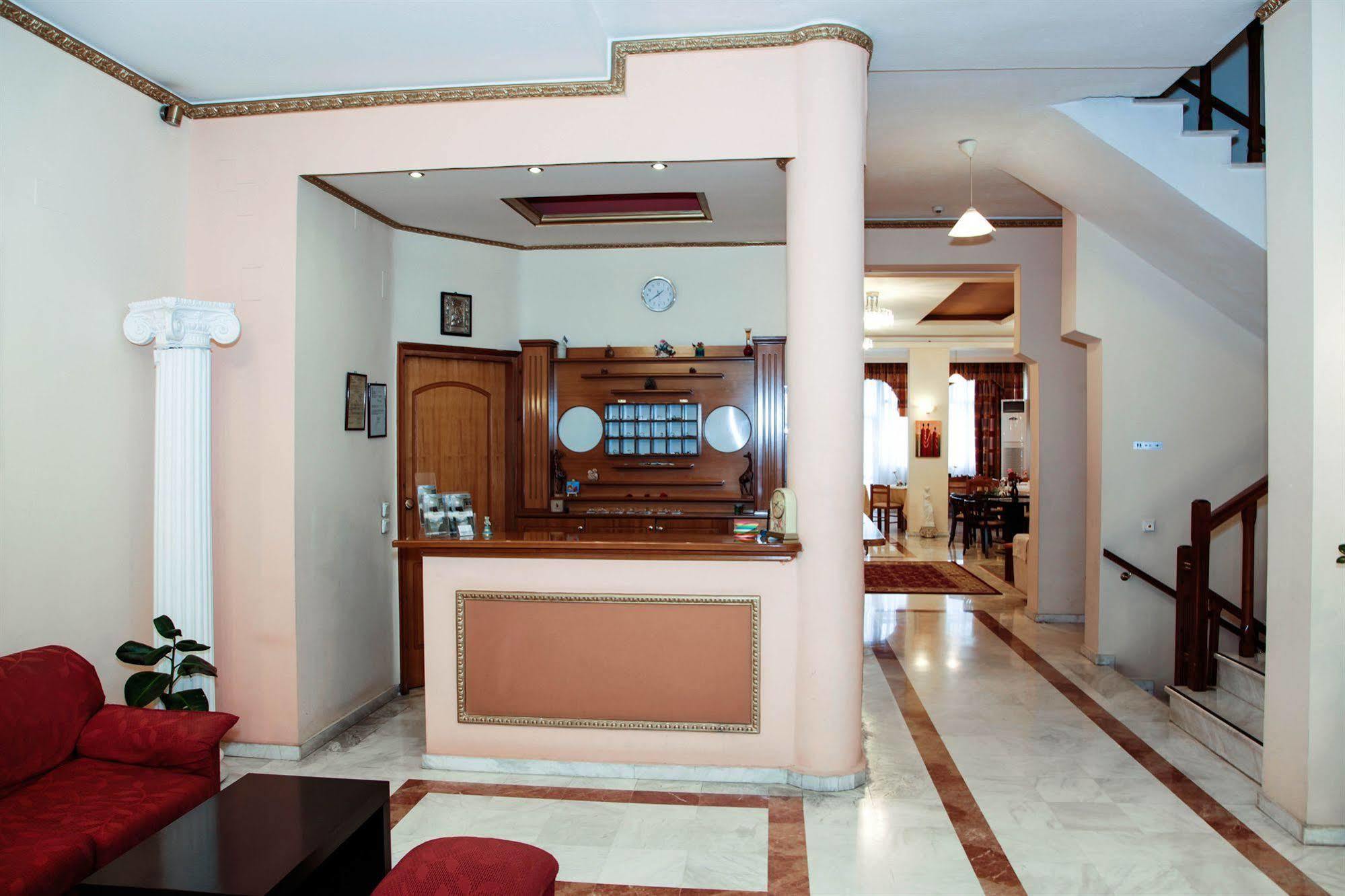 Hotel Alexiou