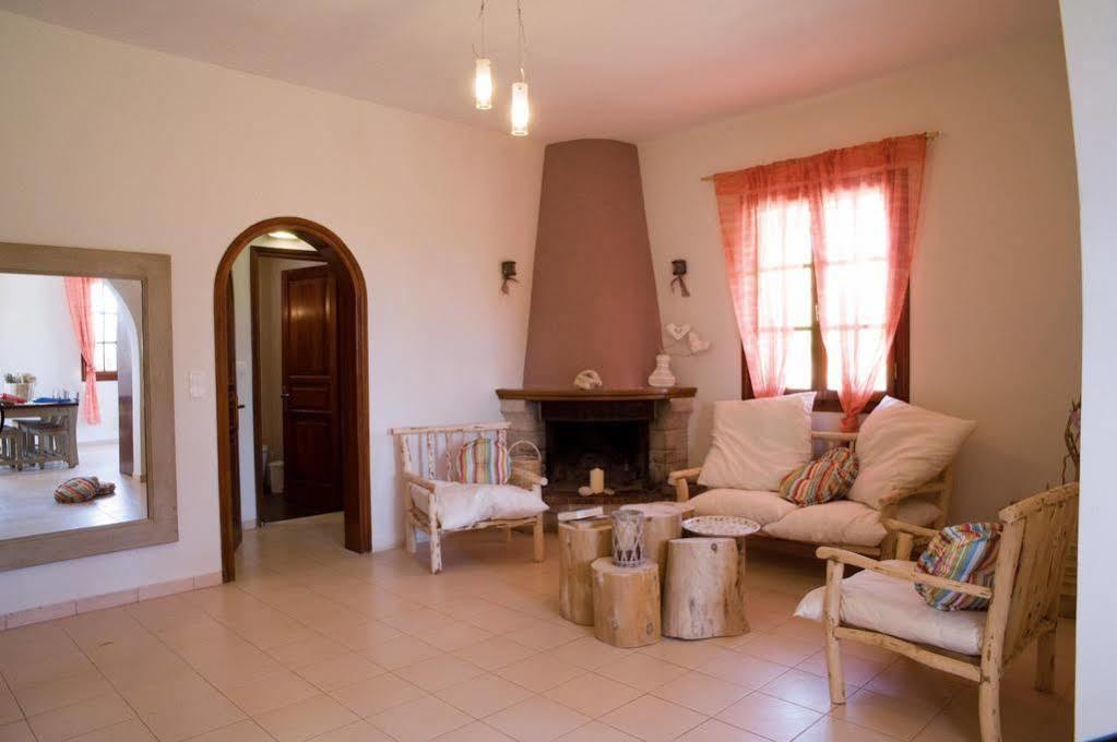 Gloria Maris (adults Only) Laganas