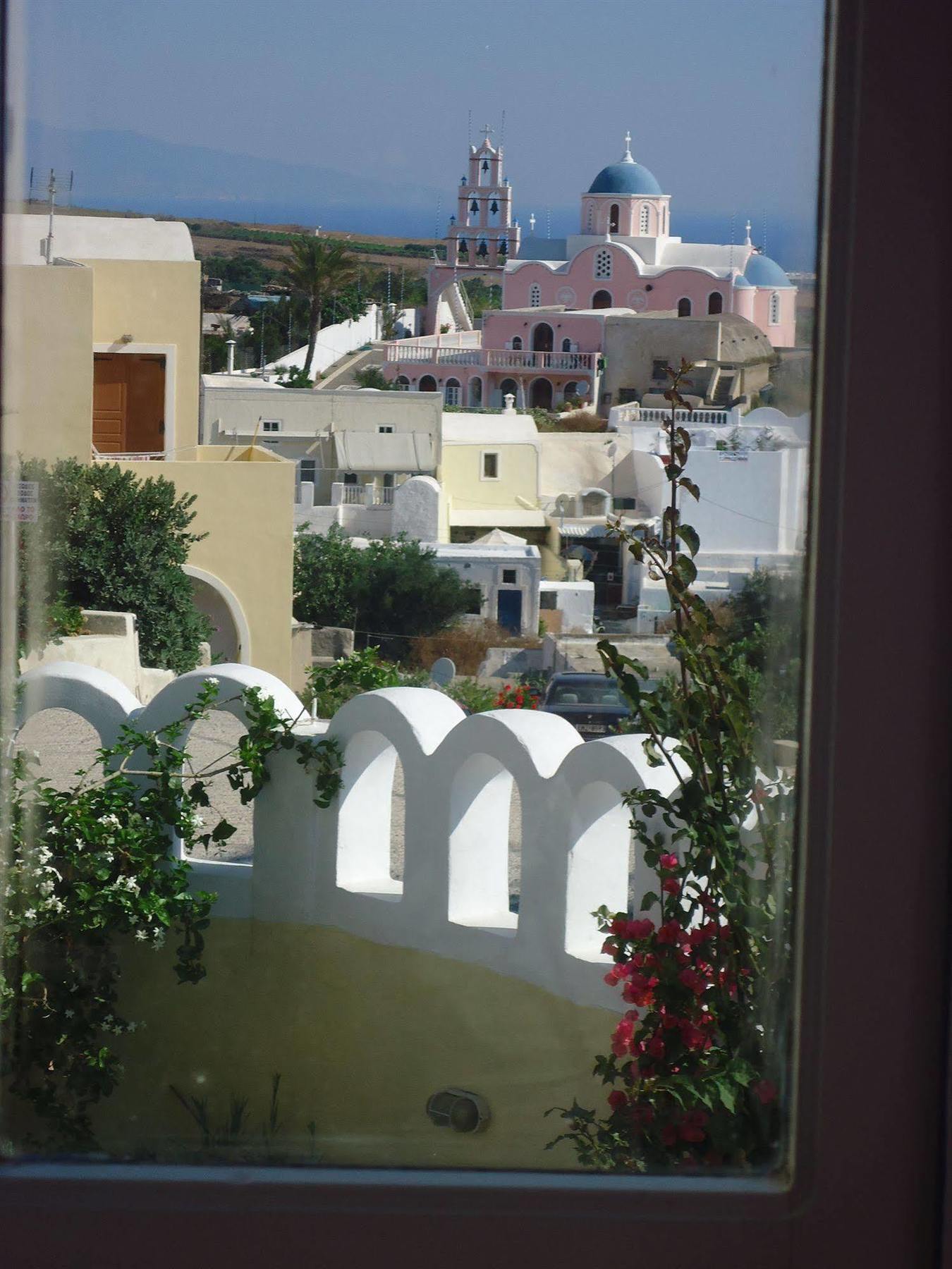 Anna's 2* Karterados (Santorini)