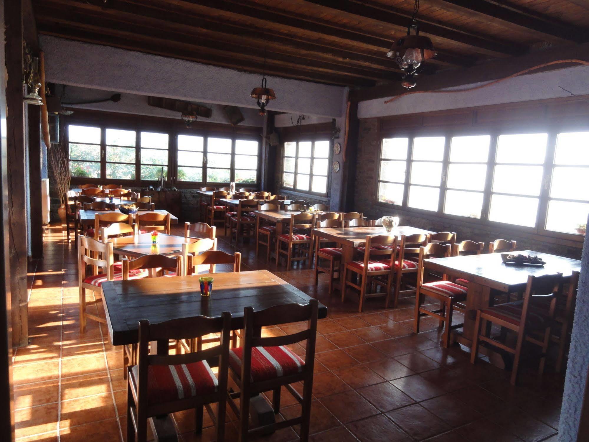 Hotel Sintrivanis Mountain Ano Skotina