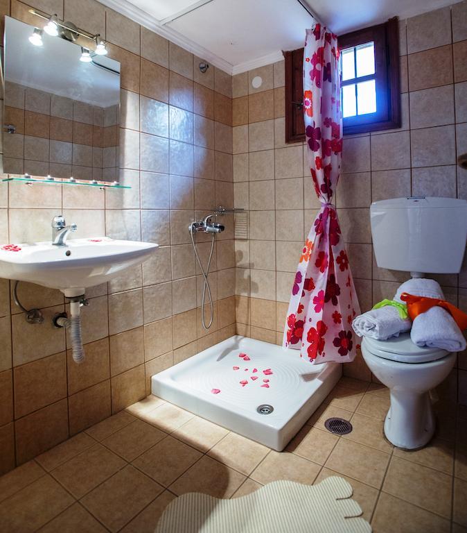 Apartment Ceratonia *
