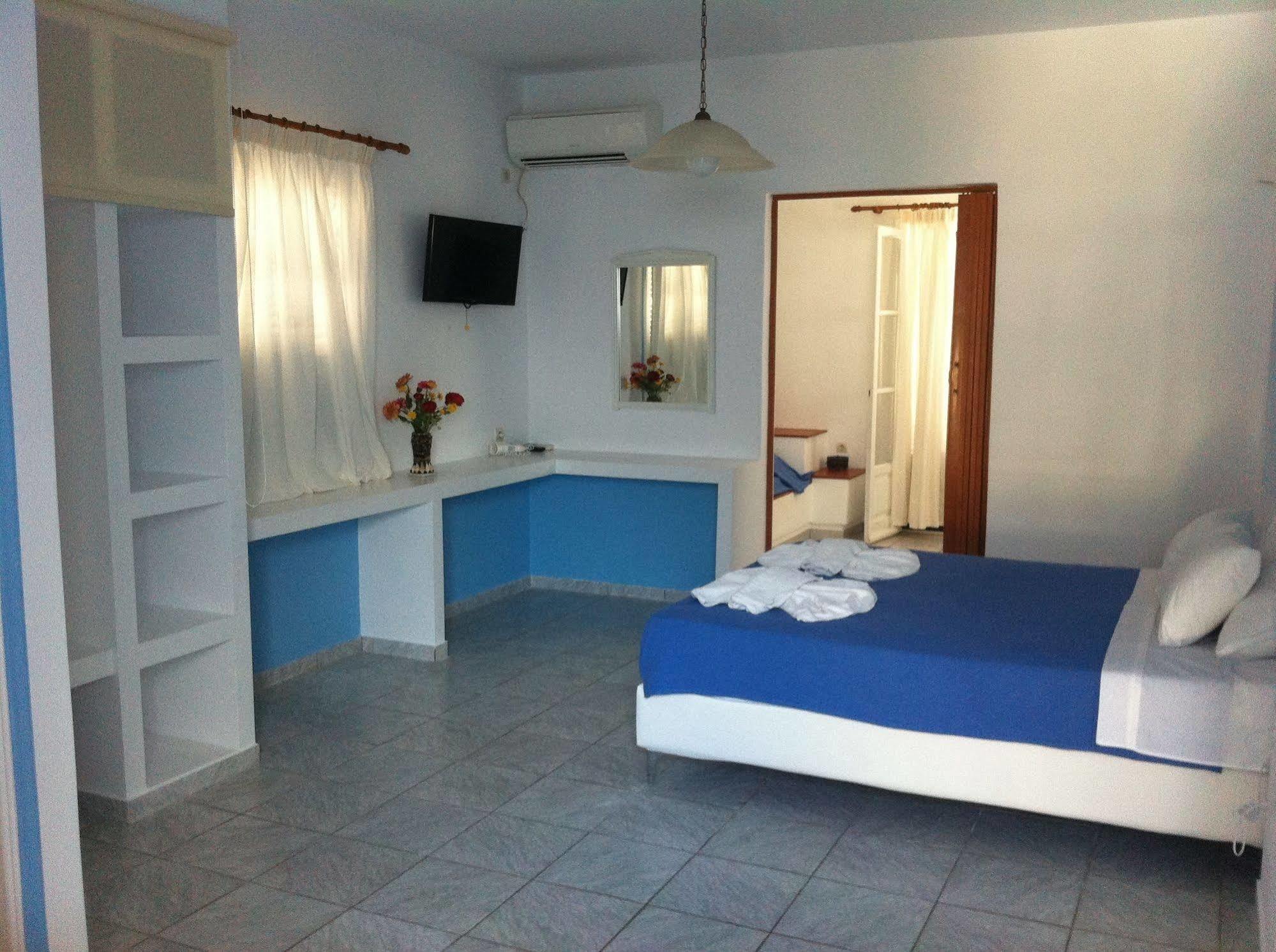 Coralli Aparthotel Mikri Vigla