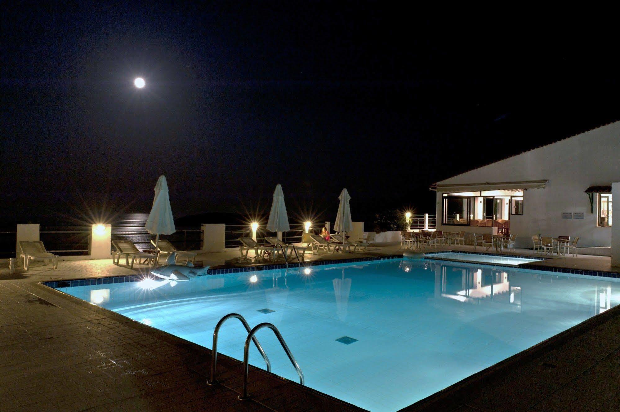 Skiathos Club &