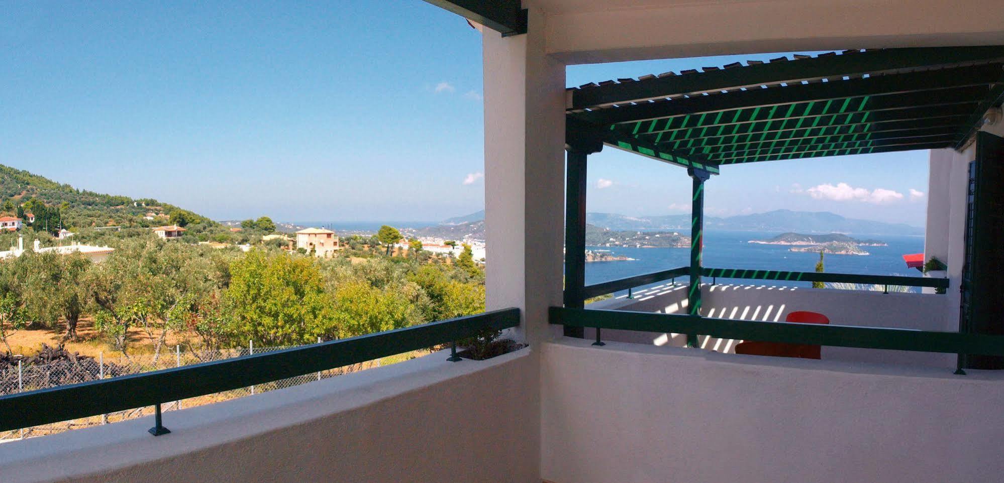 Skiathos Club & Hotel