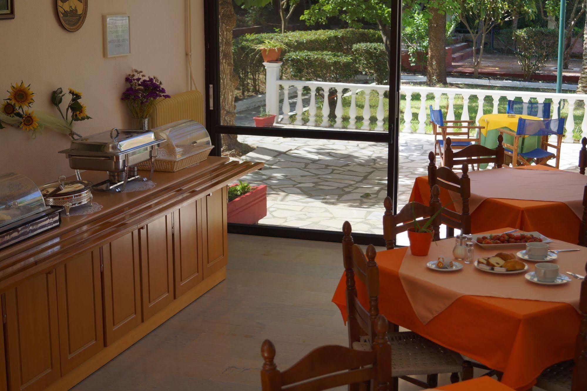 Hotel Brati - Arcoudi 2*