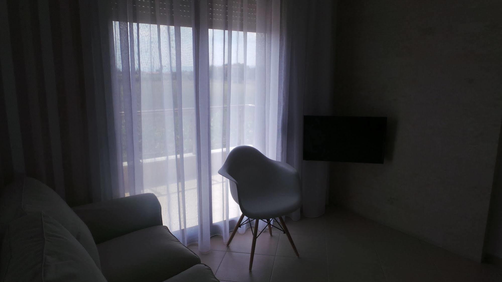 Apartment Niovi Boutique *