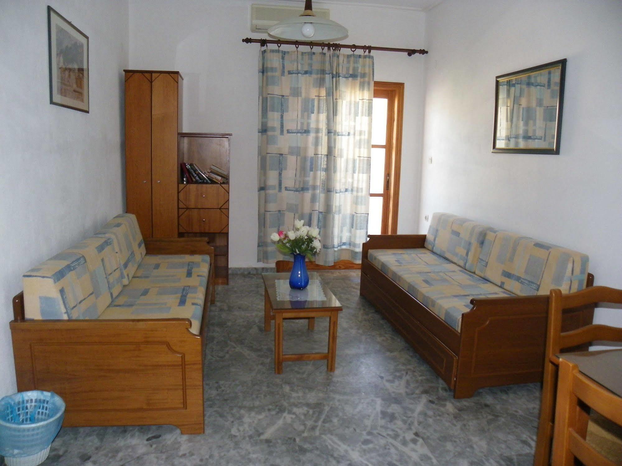 Apartment Filoxenia 2 *