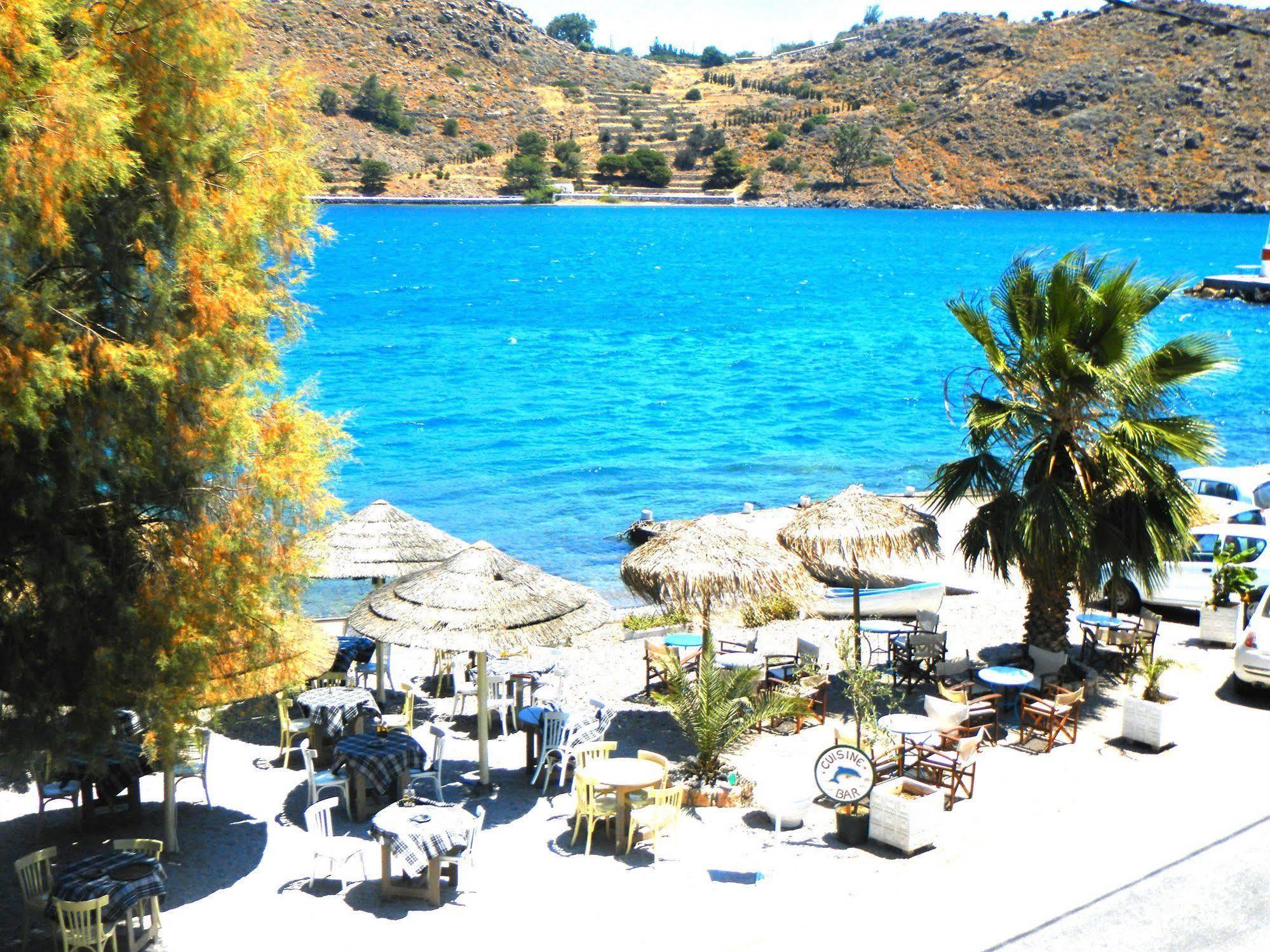 Delfini 2* Patmos Town