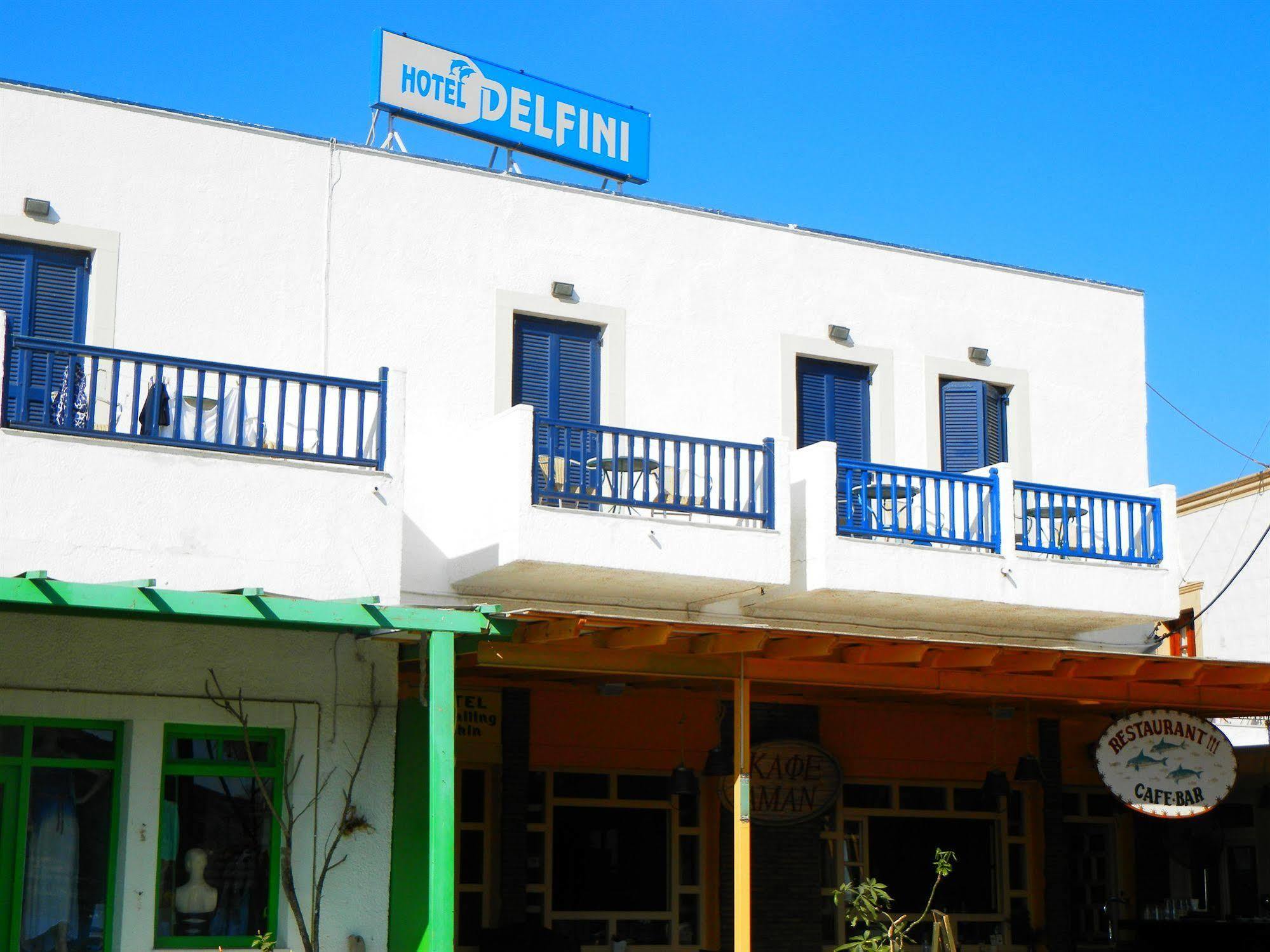 Delfini Hotel 2*