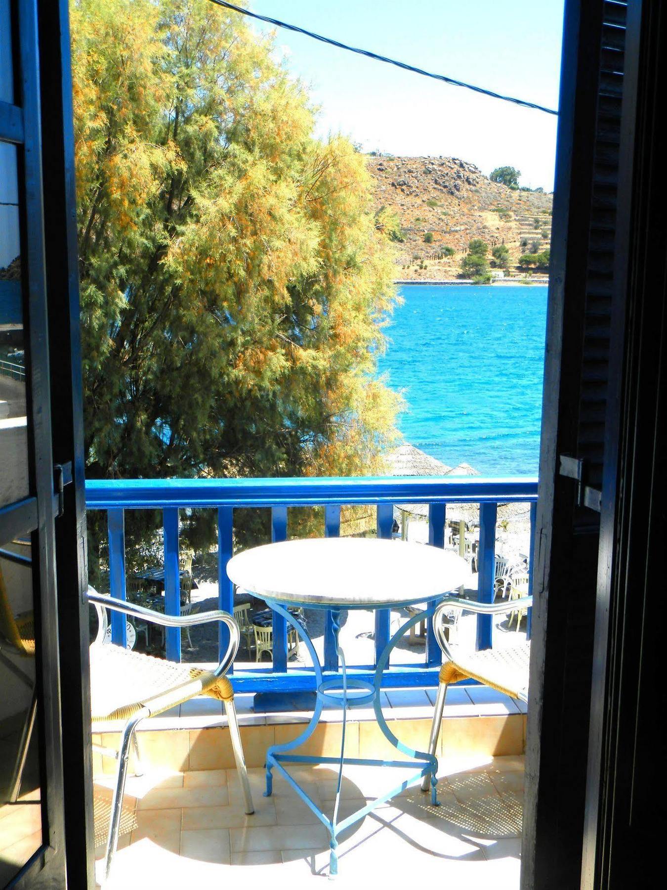 Delfini 2* Patmos Town